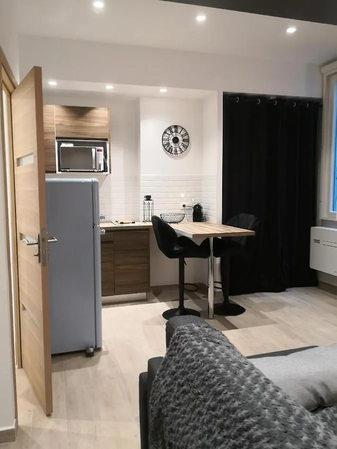 Appartement Le Studio du Vieux Port à Marseille 0*,  France